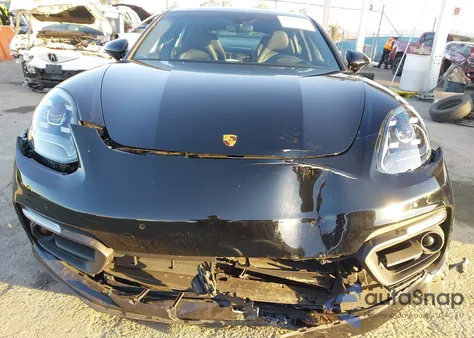 2023 Porsche Panamera 4/4 Platinum Edition/Platinum Edition from USA, damaged, VIN WP0AJ2A71PL103431